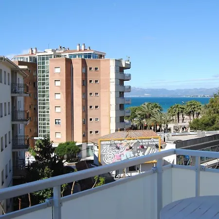 Tahiti Rs Konukevi Salou
