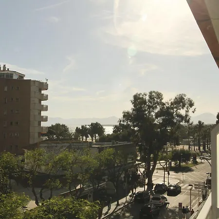 Tahiti Rs Konukevi Salou