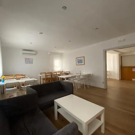 Tahiti Rs Guest house 2*